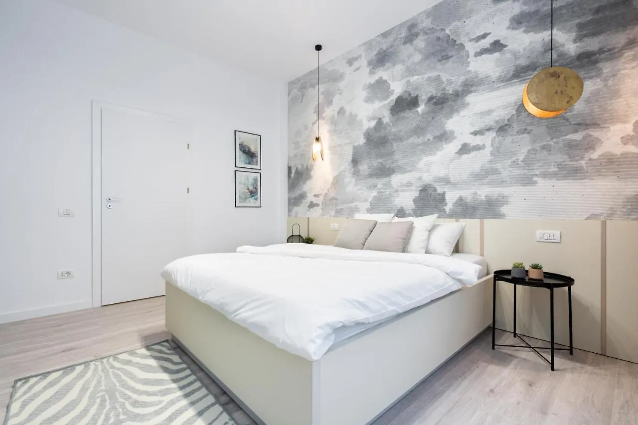 Four Bedroom Apartment, Old Town בוקרשט