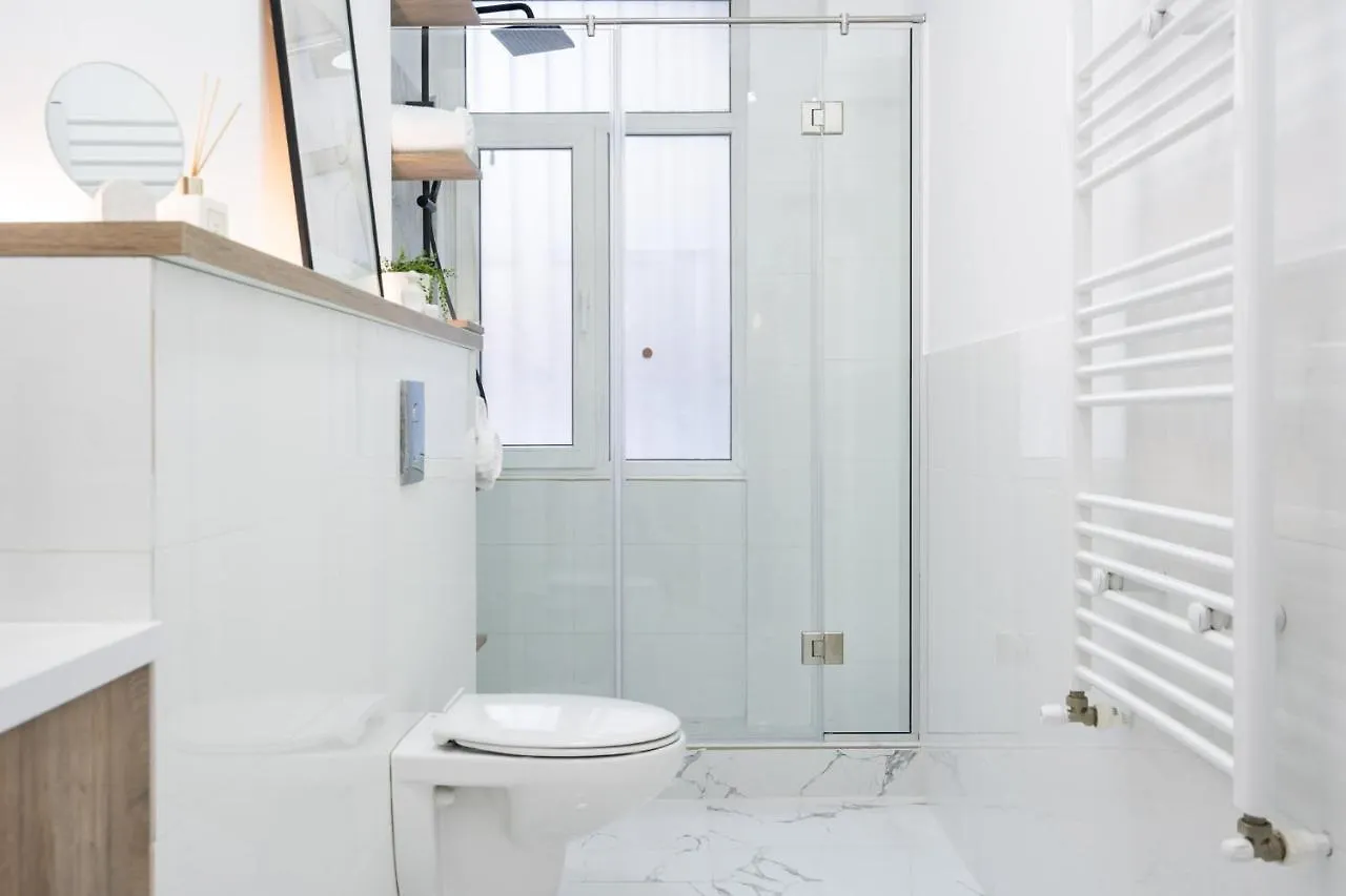 Four Bedroom Apartment, Old Town בוקרשט רומניה